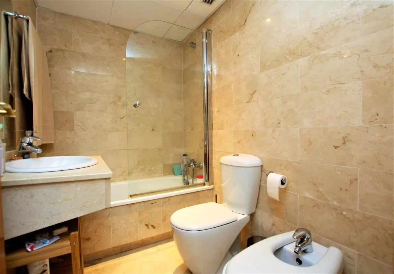 Apartamento Beachfront La Jacaranda 마르베야 0*,  스페인