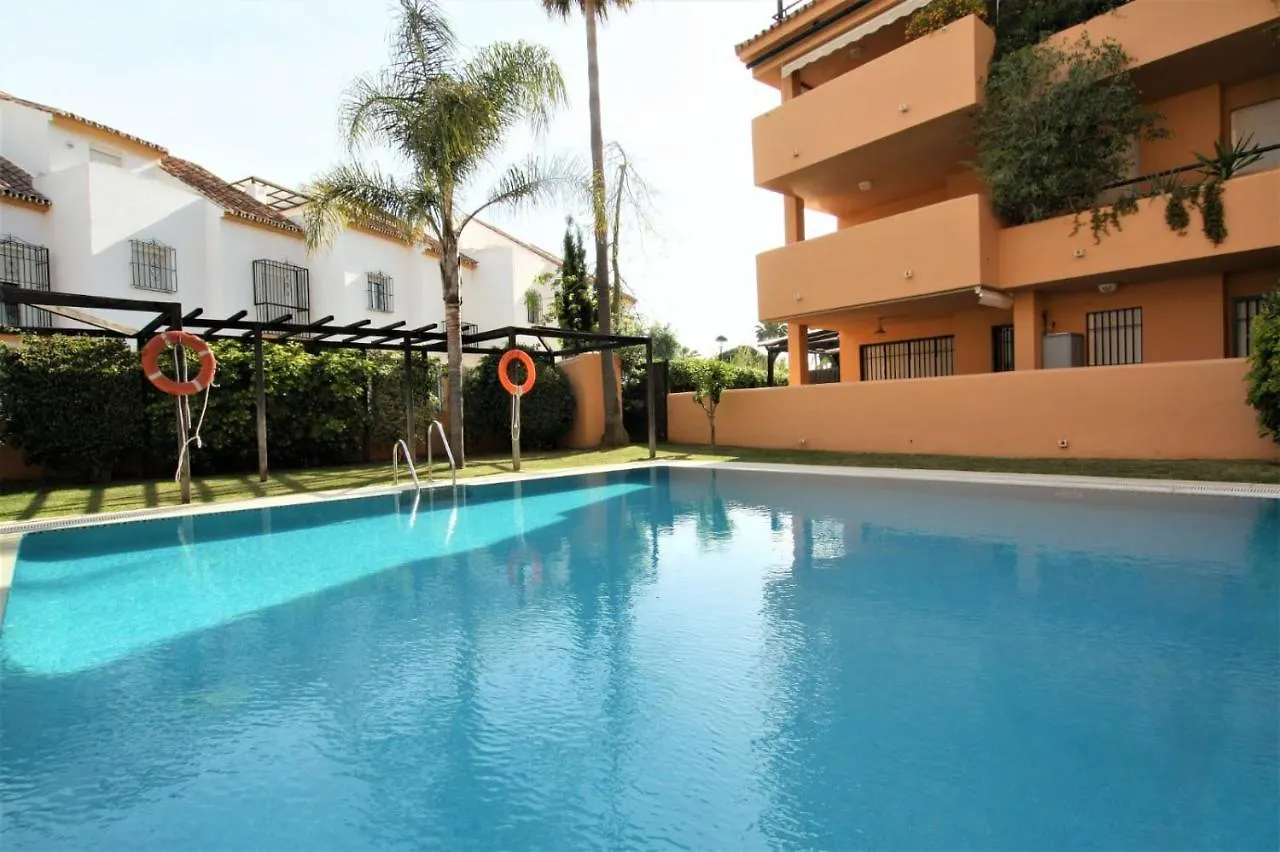 Apartamento Beachfront La Jacaranda 마르베야 스페인
